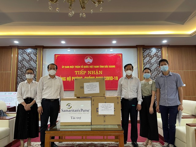 Các tổ chức phi chính phủ nước ngoài ủng hộ tỉnh Bắc Giang phòng chống dịch Covid-19