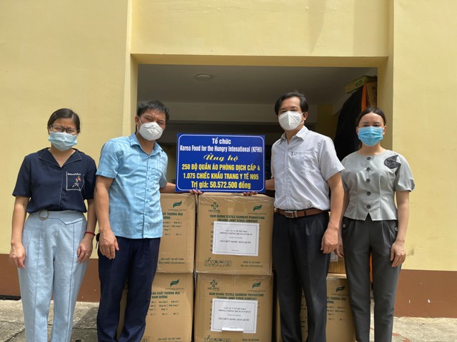 KFHI viện trợ tỉnh Bắc Giang một số vật tư y tế phòng chống dịch Covid-19