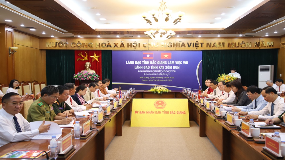 Triển khai thực hiện Thỏa thuận hợp tác giữa UBND tỉnh Bắc Giang và Chính quyền tỉnh Xay Sổm Bun:...