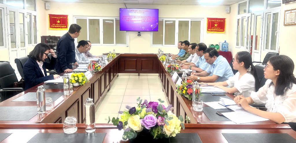 Sở Ngoại vụ tỉnh Bắc Giang làm việc với đoàn công tác của Ủy ban Công tác về các tổ chức PCPNN
