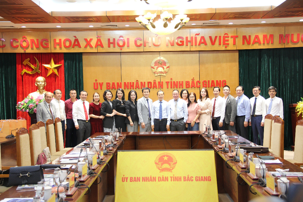 Đoàn Doanh nghiệp Kiều bào Hàn Quốc thăm và làm việc tại tỉnh Bắc Giang.