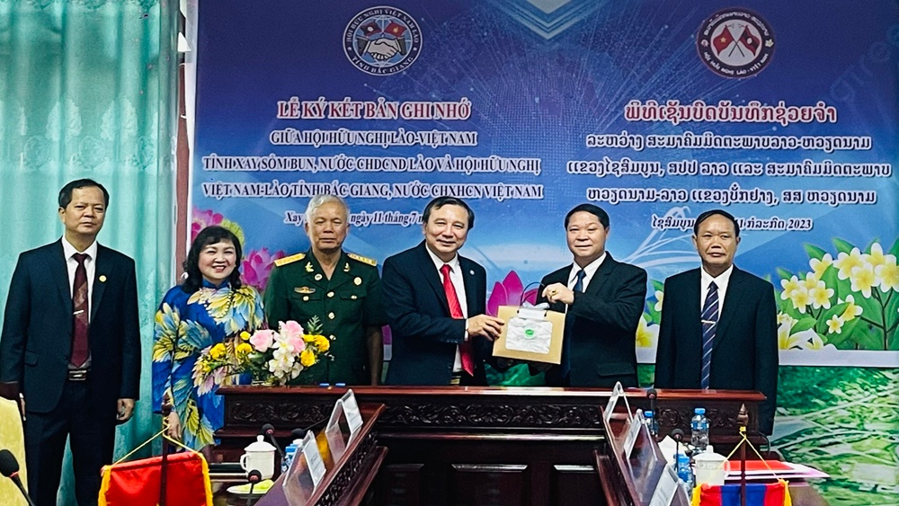 Xúc tiến các hoạt động theo Thỏa thuận hợp tác giữa hai tỉnh Bắc Giang và Xay Sổm Bun (Lào)