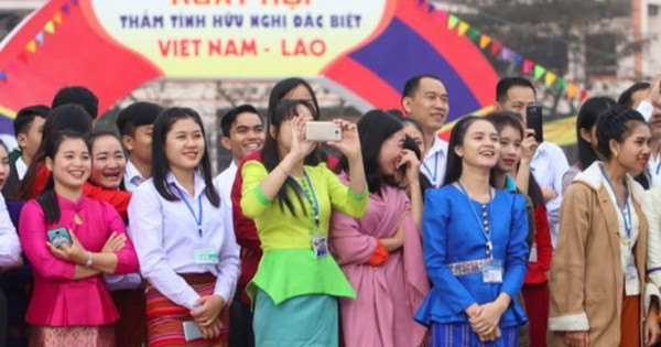 Bộ GD&ĐT thông báo tuyển sinh 60 học bổng Hiệp định tại Lào