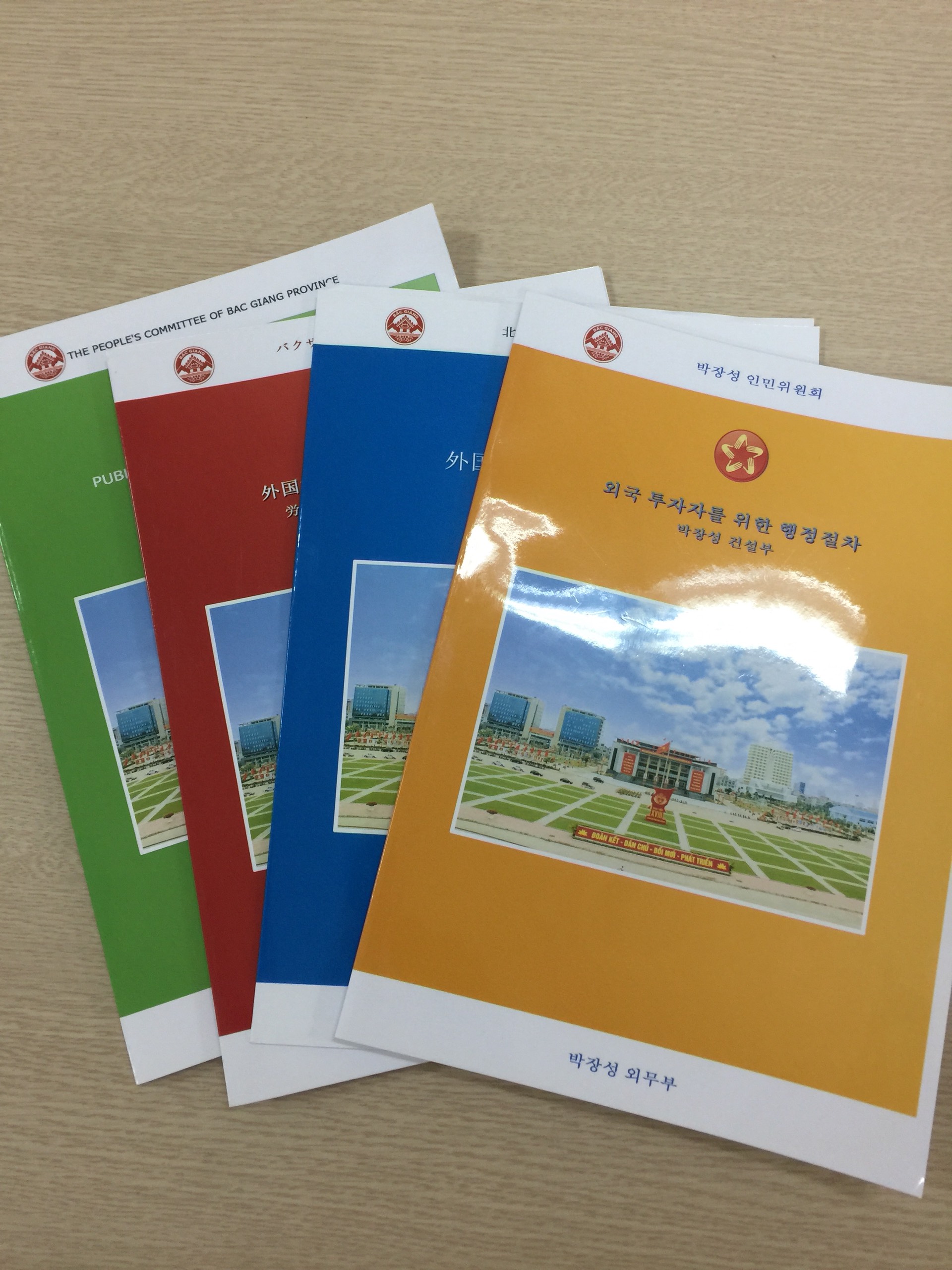 Sở Ngoại vụ Bắc Giang: Biên dịch tài liệu hỗ trợ pháp lý cho các nhà đầu tư nước ngoài năm 2020