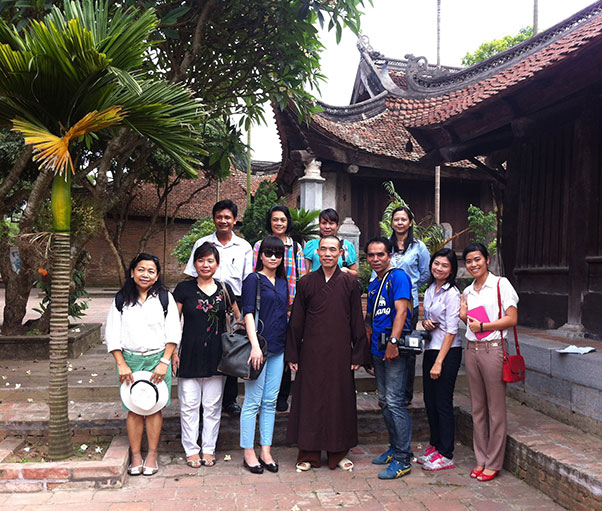 Ủy ban Quan hệ Công chúng Thái Lan (PRD) thực hiện phóng sự tại chốn Tổ Vĩnh Nghiêm, Bổ Đà