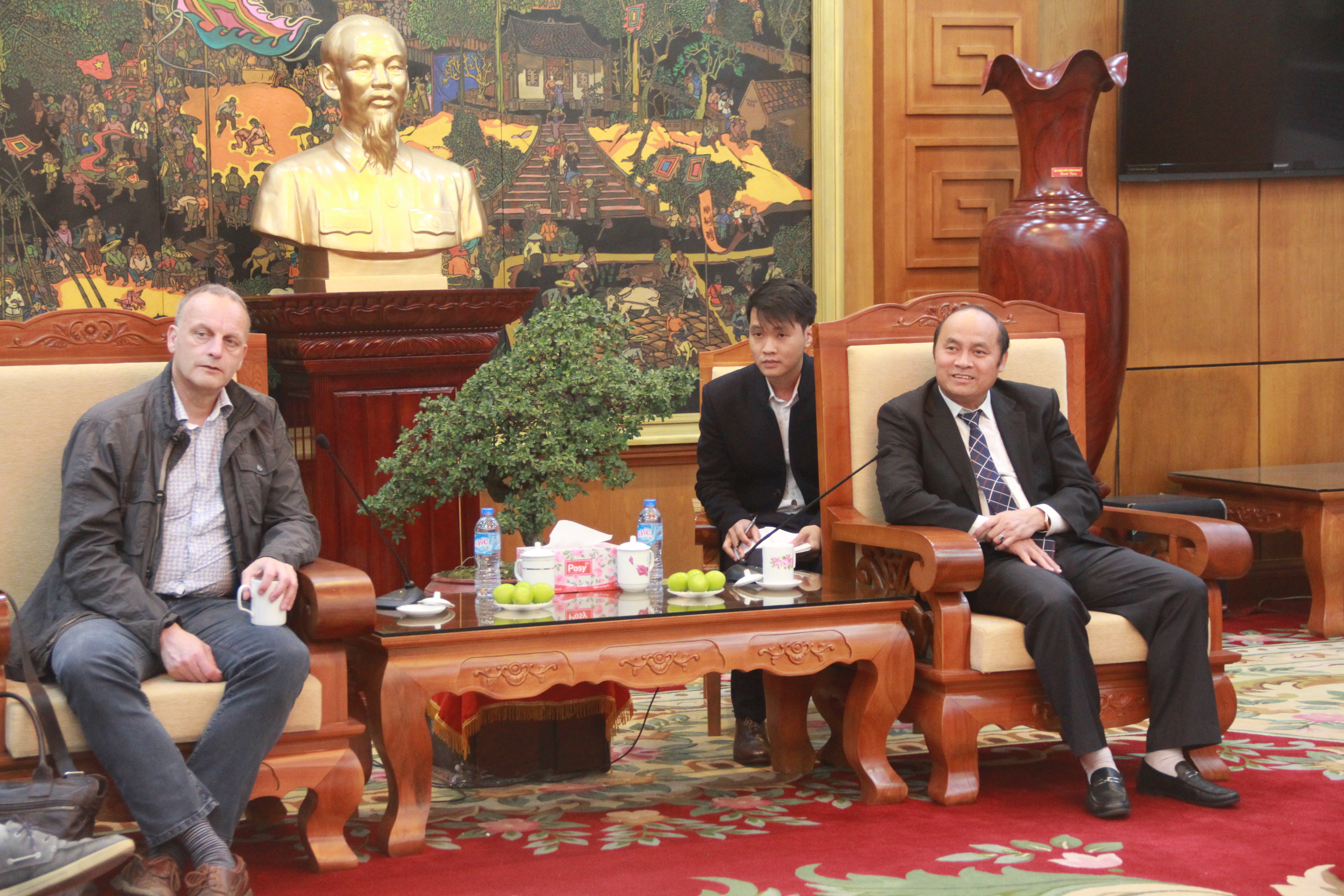 Chủ tịch UBND tỉnh Nguyễn Văn Linh tiếp đại diện Tập đoàn BEJO ( Hà Lan)