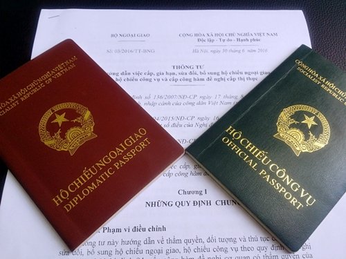 Một số lưu ý khi sử dụng hộ chiếu ngoại giao, hộ chiếu công vụ khi đi công tác nước ngoài