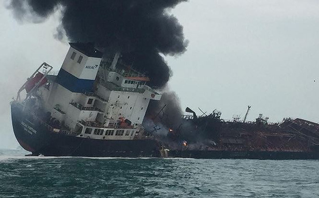 Tàu chở dầu treo cờ Việt Nam gặp nạn ngoài khơi Hồng Kông, Trung Quốc.